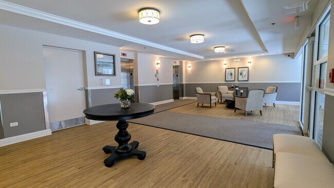 Foto del edificio - 390 W Mahogany Ct