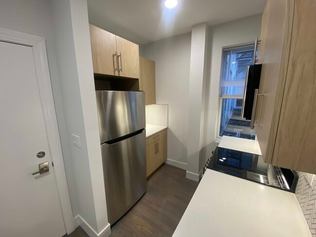 Photo - 111 Park Dr Apartment