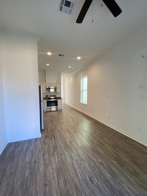 Building Photo - 3227 Real St