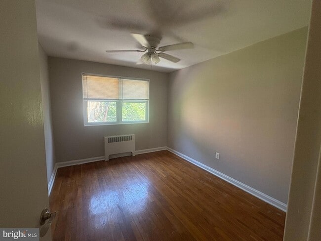 Building Photo - 612 Kennebec Ave