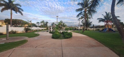 Building Photo - 14 Apuhihi Ln