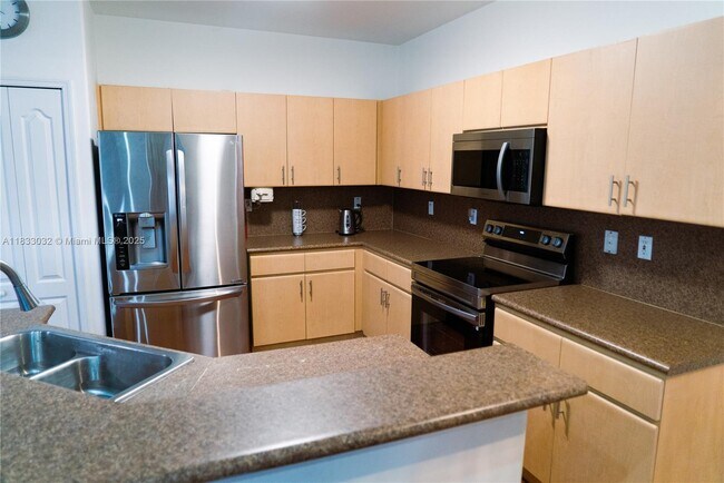Foto del edificio - 12981 NW 9th Ln