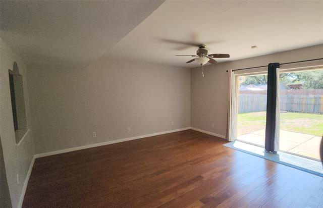 Building Photo - 1100 Stone Trail Dr