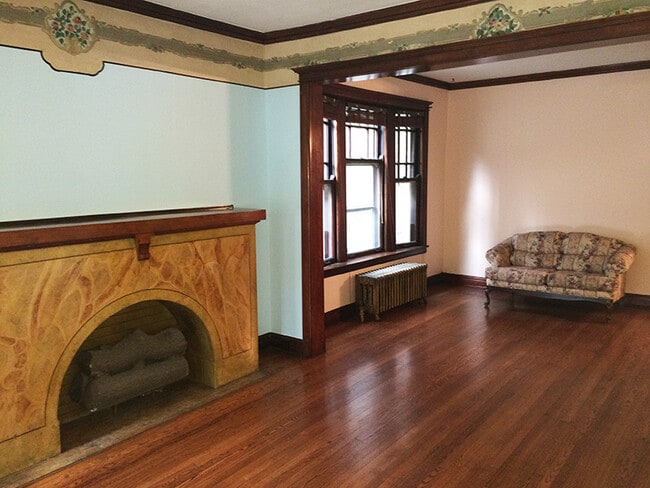 Building Photo - 2339 N Kedzie Blvd