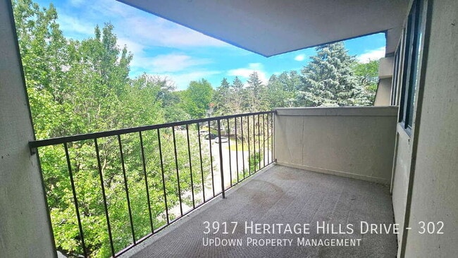 Building Photo - 3917 Heritage Hills Dr
