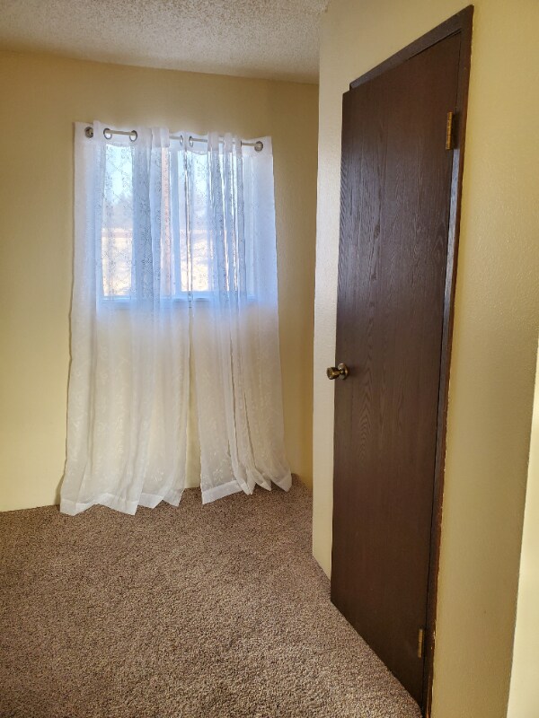 Foto del edificio - 1022 Eastmont Ave