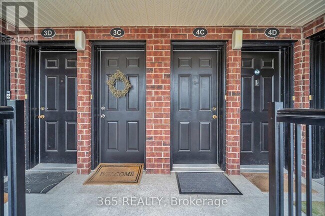 Photo du bâtiment - 45 Cedarhill Crescent