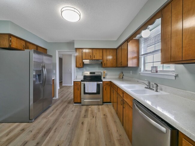 Building Photo - New Construction 3 bed, 2 bath house for rent