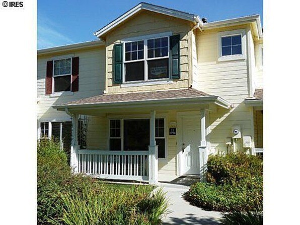 Frente (oeste) - 3790 Colorado Ave