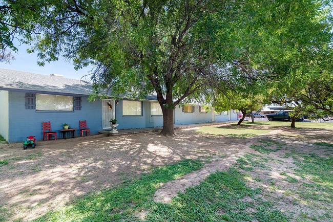 Exterior - Olive Apartments