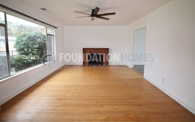 Foto del edificio - 115 Grande Vista