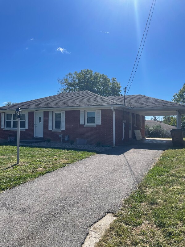 Foto del edificio - 409 Bond St