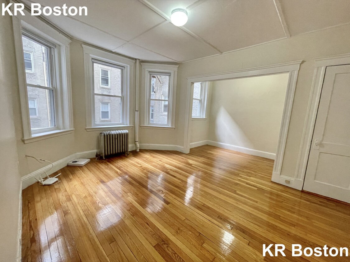 Foto principal - 1313 Boylston St