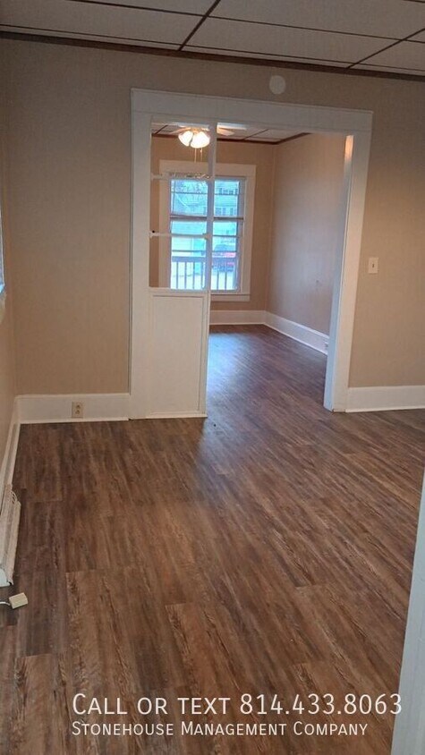 Foto principal - 1409 E 7th St