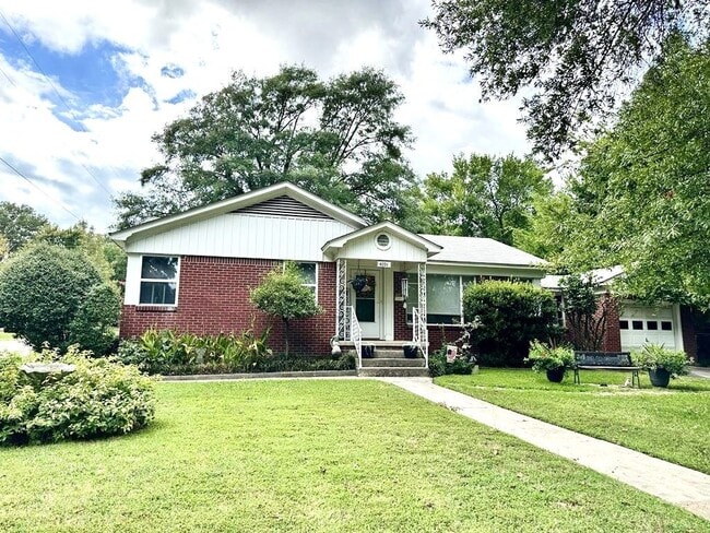 Building Photo - 4101 Olive St