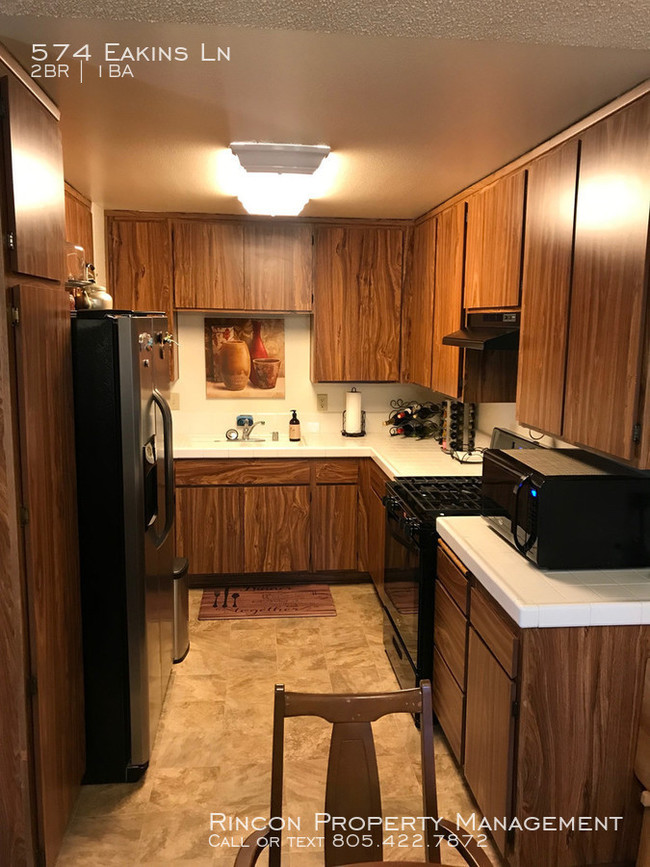 Building Photo - *Parkside Condominiums* 2 Bedrooms/1 Bath