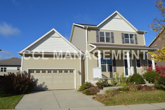 Building Photo - 708 Sundance Dr Building Photo - 708 Sundance Dr