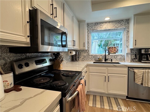 Foto principal - 139 Briarwood Ln