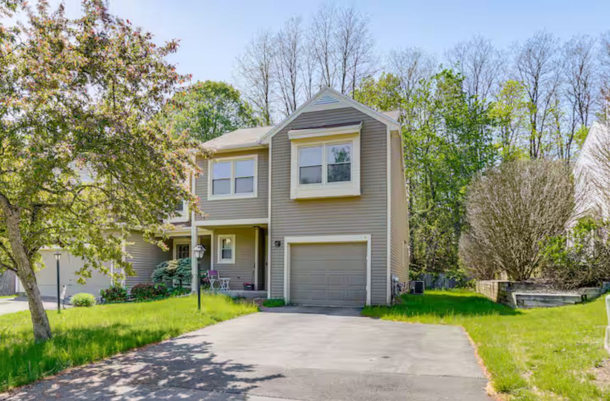 Foto principal - 214 Walnut Ln