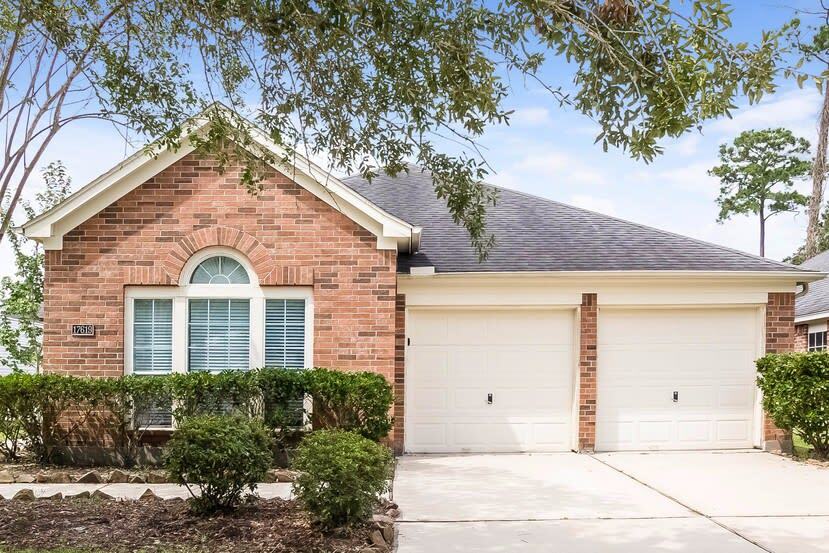 Primary Photo - 17619 Sequoia View Ln