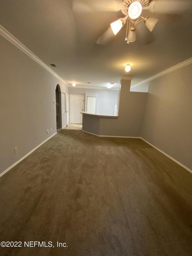 Foto del edificio - 13810 Sutton Park Dr N