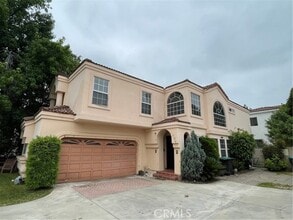 Building Photo - 701 N 1st Ave
