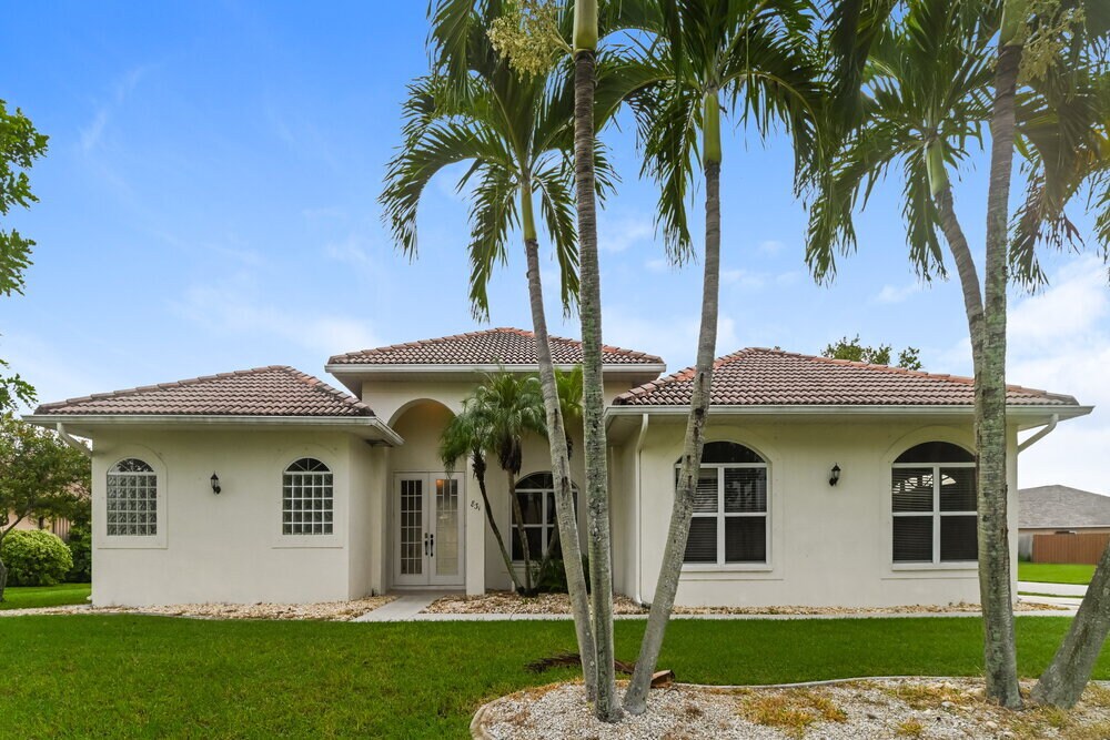 Foto principal - 831 SW 3rd Ave