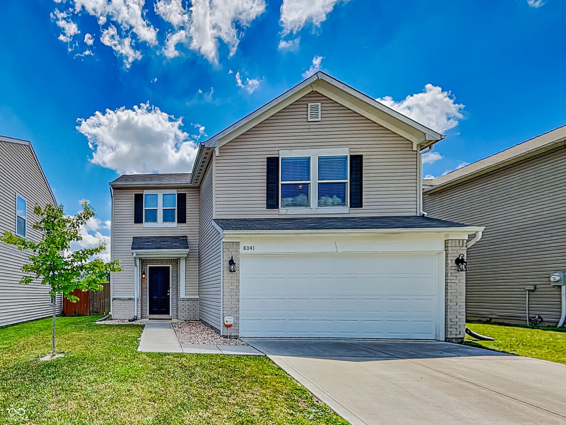 Primary Photo - 8041 Whistlewood Dr