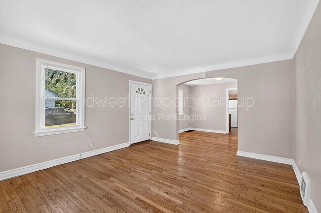 Building Photo - 7815 Cler Ave