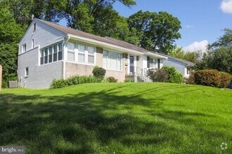 Building Photo - 9200 Chanute Dr