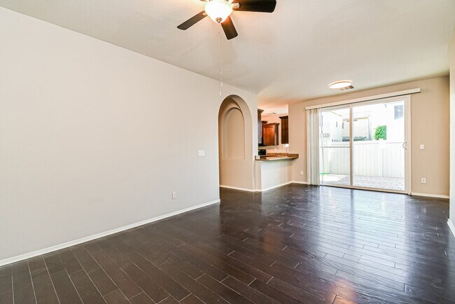 Building Photo - 3617 S Winter Ln