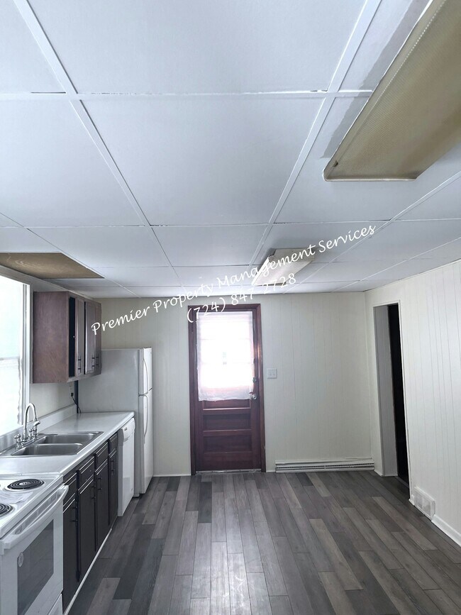 Foto del edificio - 600 8th St