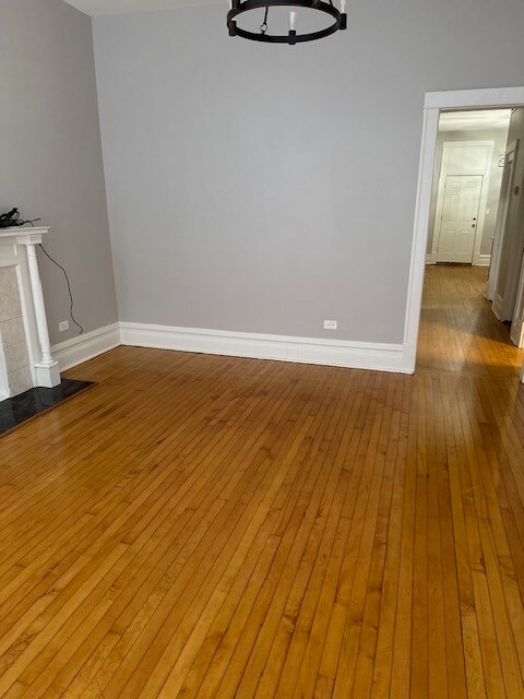 Foto del edificio - 1326 N Ridgeway Ave