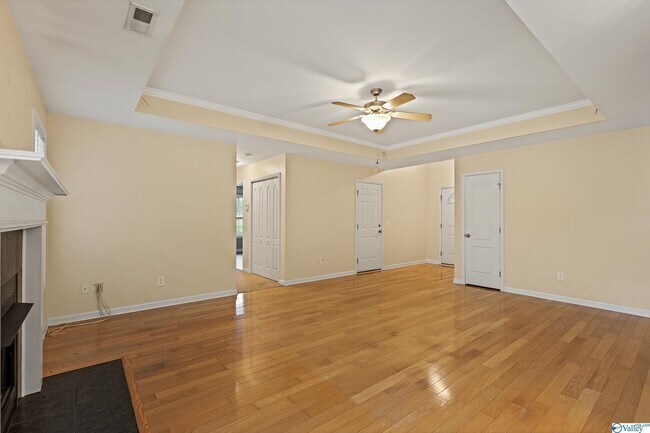 Building Photo - 214 Steppe Ct