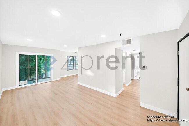 Foto del edificio - 4501 Peck Rd