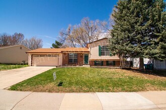Building Photo - 4337 Hummingbird Dr