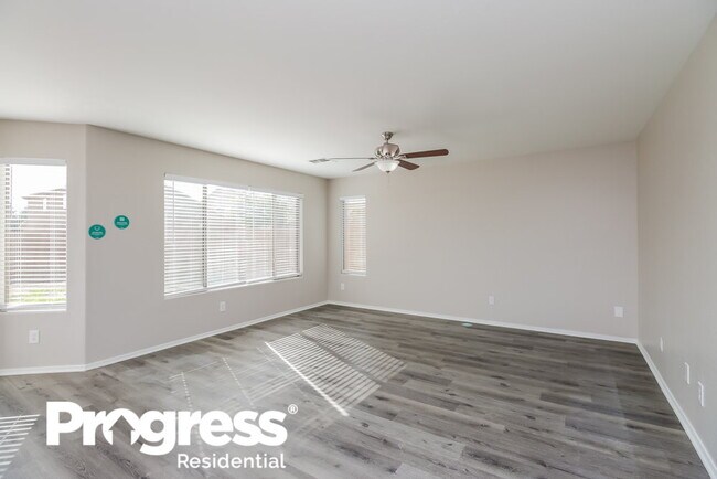 Foto del edificio - 9319 W Kingman St
