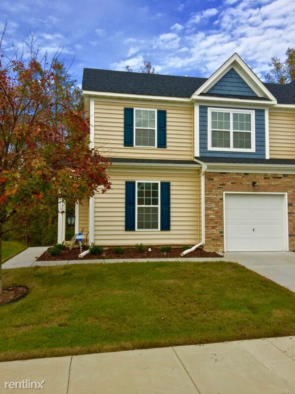 3011 Frederick St, Suffolk, VA 23435 Townhome Rentals in Suffolk VA