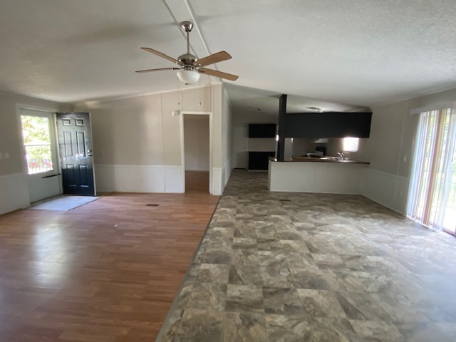 Building Photo - 3138 Tall Oaks Dr