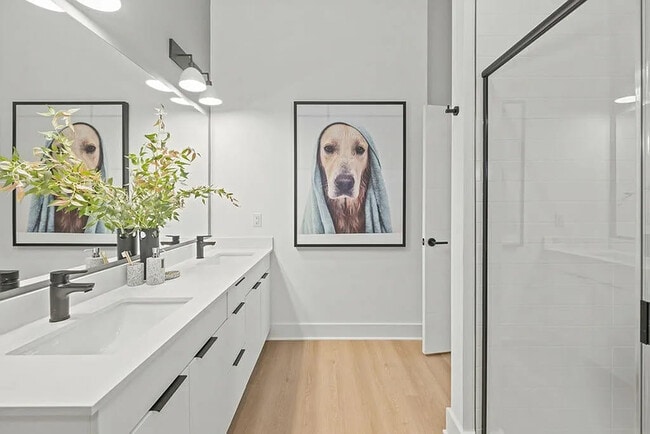 Building Photo - 6 Garfield Pl