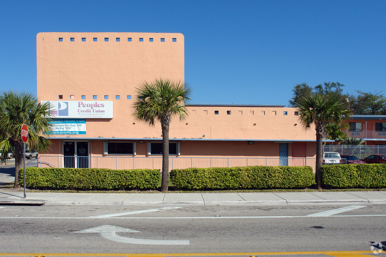 Building Photo - Little Haiti Gateway