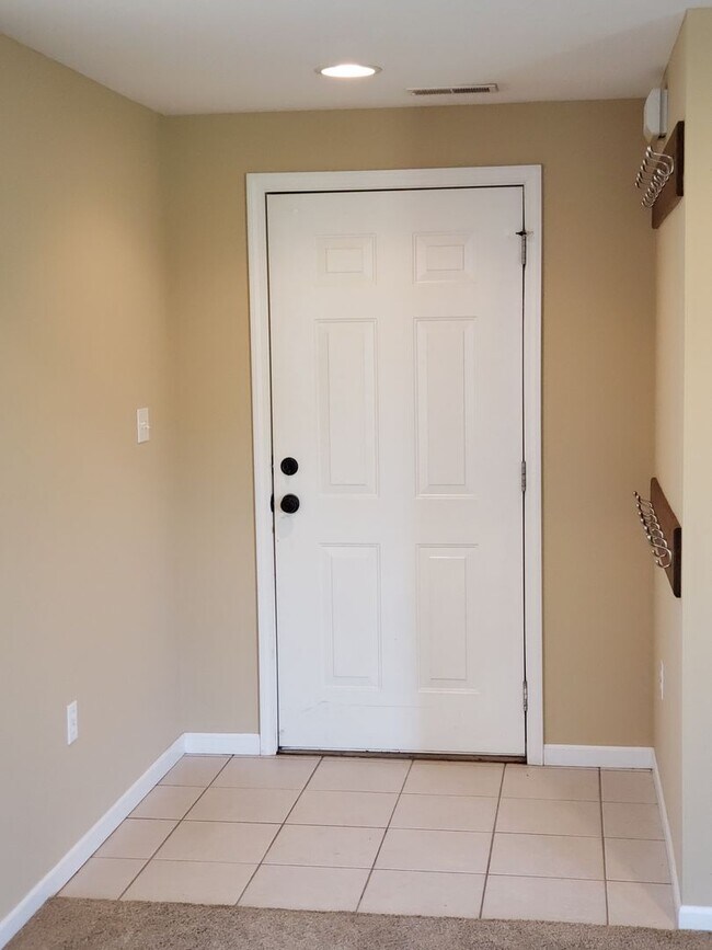 Foto del edificio - 2817 Elm Creek Dr