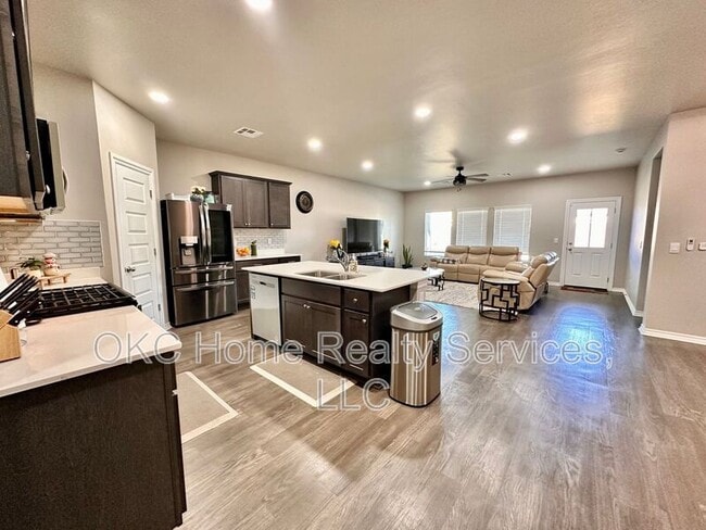 Foto del edificio - 10341 NW 26th St