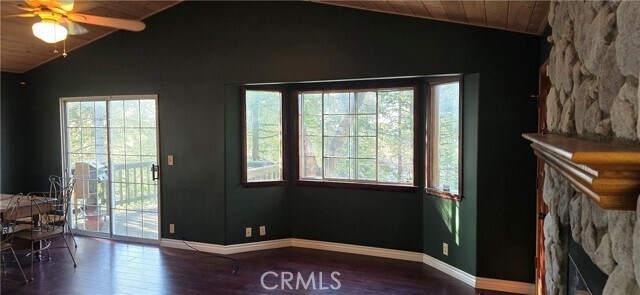 Foto del edificio - 27607 Oak Knoll Dr