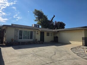 Building Photo - 3201 Earnest Ct