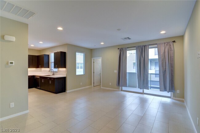 Foto del edificio - 11236 Rainbow Peak Ave
