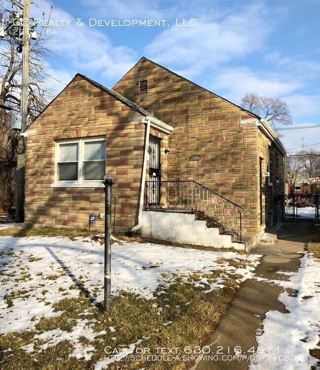 Building Photo - 8717 S Normal Ave