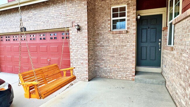 Foto del edificio - Welcome to this Beautiful 3 Bed 2 Bath 2 G...