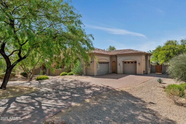 Building Photo - 8535 E Preserve Way