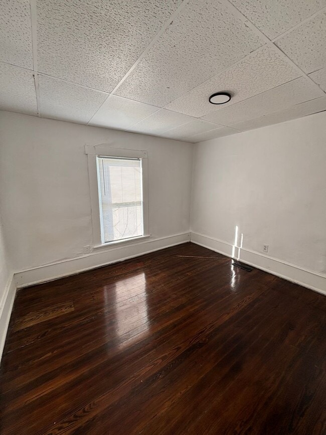 Foto del edificio - 2 bedroom 1 bathroom House